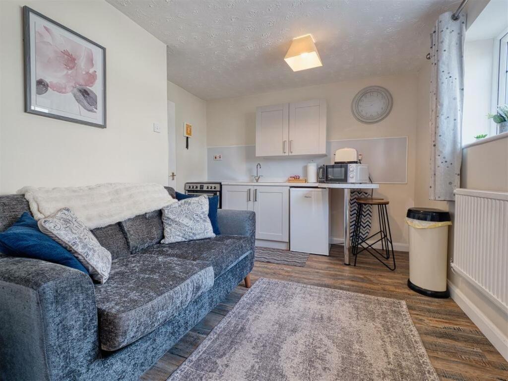 Little Park Holiday Homes Self Catering Cottages 1 & 2 Bedrooms Available Close To Tutbury Castle Dış mekan fotoğraf